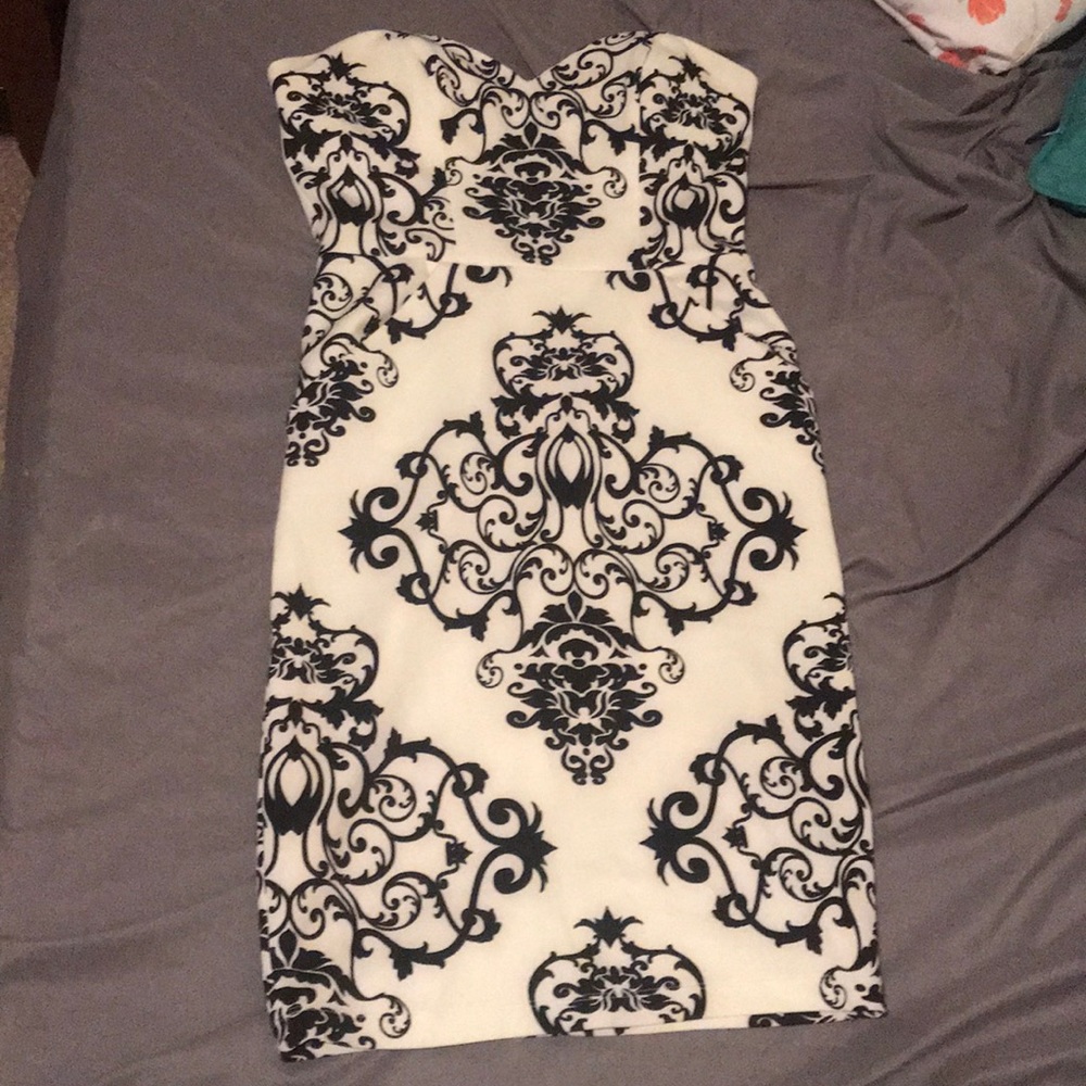 ***Black and white dress